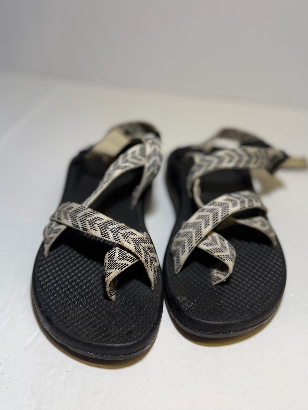 Chaco Black Sandal with Tan and Beige Chevron Straps 7 small chip in clasp